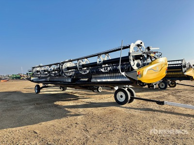 2024 MacDon FD235 35 ft Flex Draper Combine Header