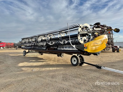 2023 MacDon FD235 35 ft Flex Draper Kombajn
