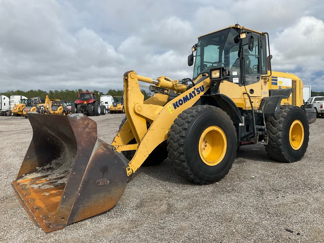 2014 Komatsu WA270-7