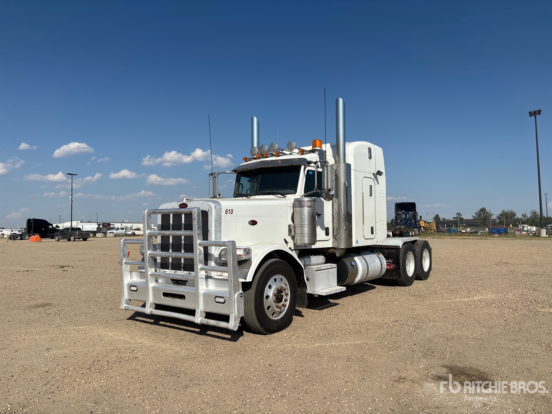 2014 Peterbilt 388 6x4 3- Achs Sattelzugmaschine mit Schlafkabine