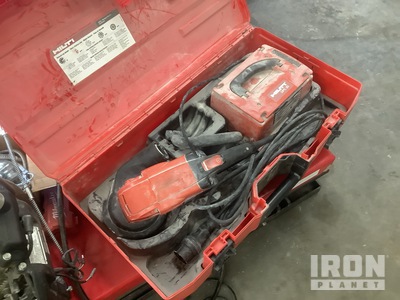 2019 Hilti DG150 Electric Betonschleifer (Inoperable)