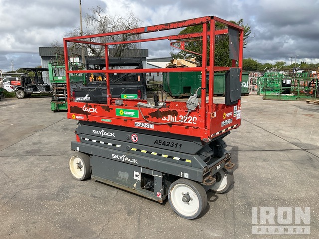 ELEVADOR TIJERA 2016 SKYJACK SJIII3220