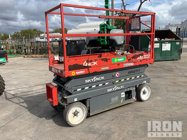 ELEVADOR TIJERA 2016 SKYJACK SJIII3220