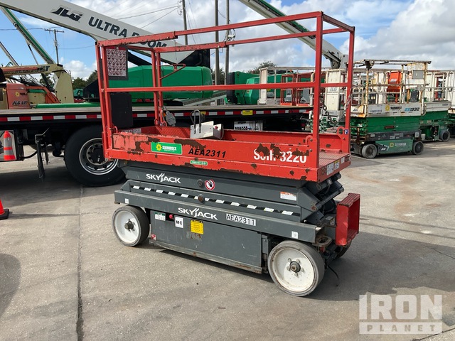 ELEVADOR TIJERA 2016 SKYJACK SJIII3220