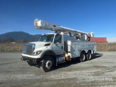 Altec on 2013 International 7400 6x4 Cable Placer Bucket Truck