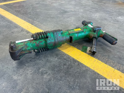 2015 APT M190 Pneumatic Demolition Breaker