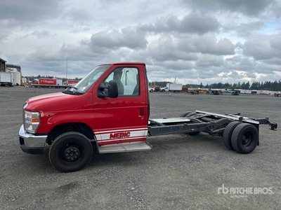 2019 Ford E450 4x2 Fahrgestell