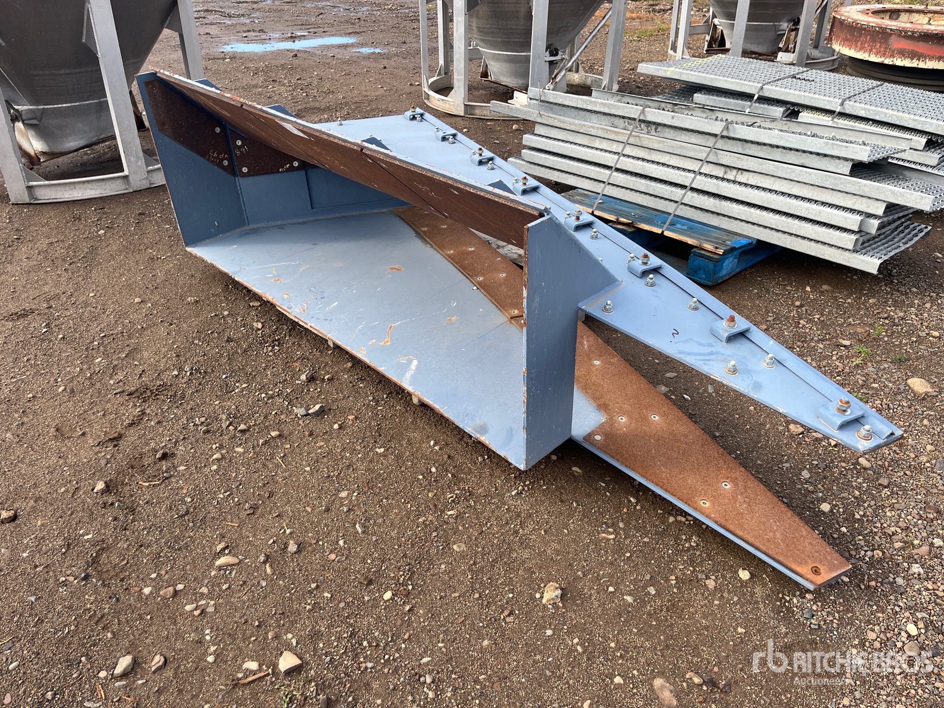 2017 Nordberg Metso Jaw Crusher Discharge Chute