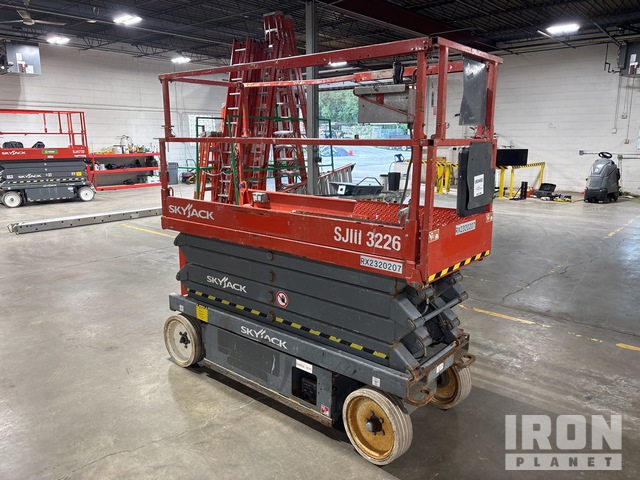 ELEVADOR TIJERA 2015 SKYJACK SJIII3226