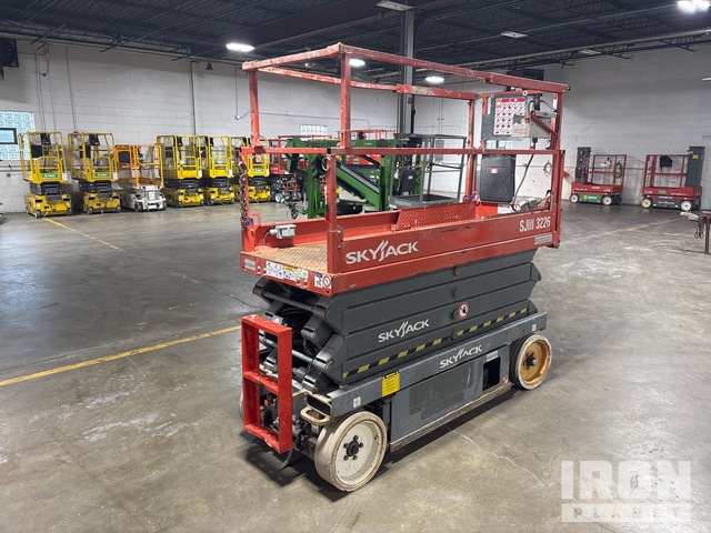 ELEVADOR TIJERA 2015 SKYJACK SJIII3226