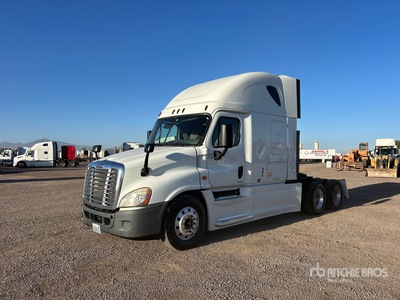 2017 Freightliner Cascadia 125 6x4 Cabeza Tractora Cabina Dormitorio