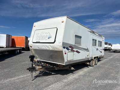 2005 Tahoe 25 ft T/A Travel Trailer