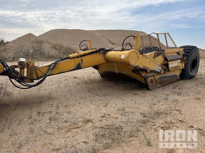 Ashland 2 Tire Hydraulic Pull Scraper