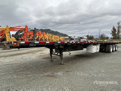 2015 Manac Tri/A 53 ft - 90 ft Extendable Flatbed Trailer