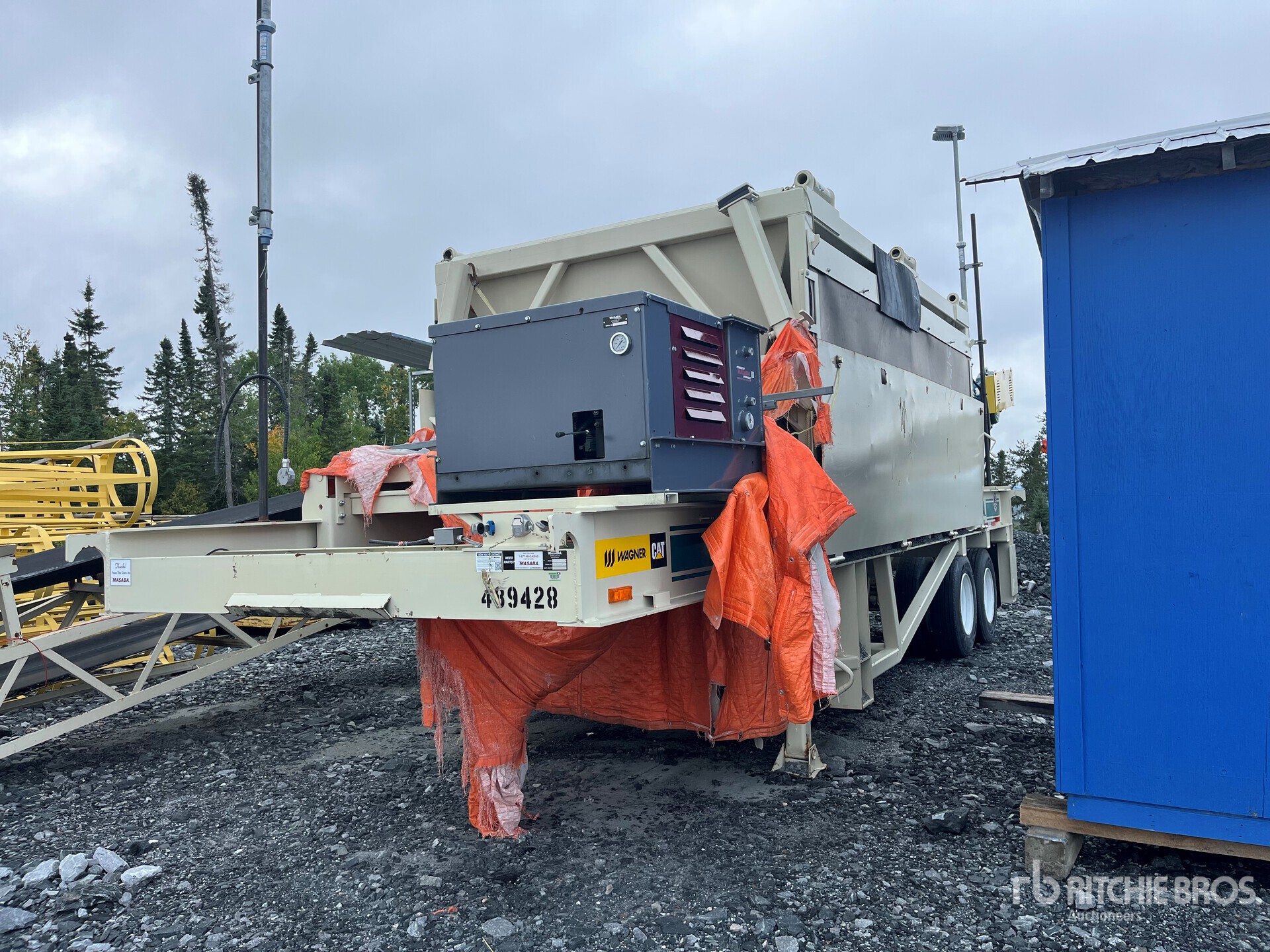 2022 Masaba 9 x 16 Grizzly Hopper with 42 in x 62 ft Belt Feeder حاوية الكسارة