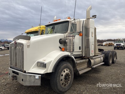 2015 Kenworth T800 6x4 Tracteur Routier Couchette