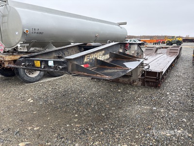 2014 Eager Beaver 50GSL Tri/A Removable Gooseneck Lowboy Trailer