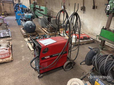 Lincoln 255 C Mobile MIG Electric Welder