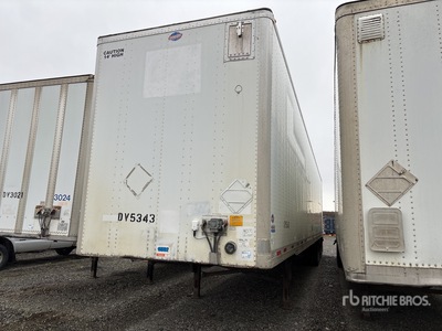2011 Utility VS4DX 53 ft x 102 in Sliding Quad/A Geschlossene Anhänger