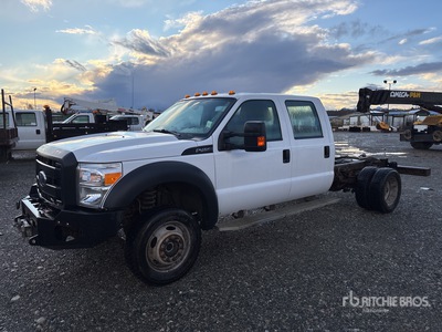 2016 Ford F-450 XL 4x4 Crew Cab Cab and Chassis