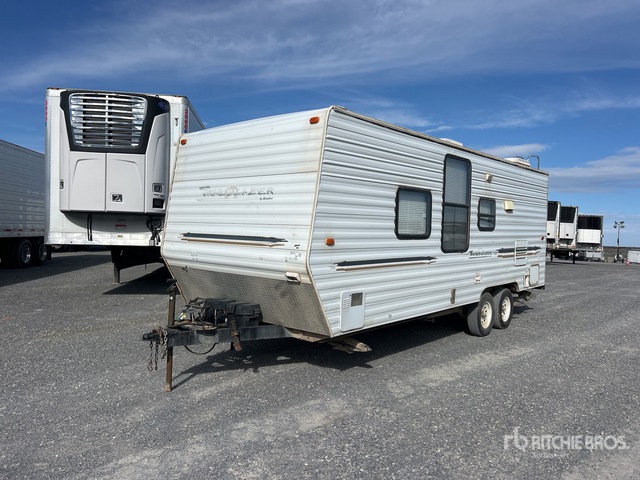 2002 Komfort 21 ft T/A Travel Trailer | Ritchie Bros. Auctioneers