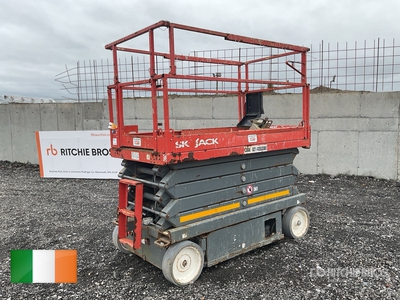 Skyjack SJIII4632 Electric Scissor Lift
