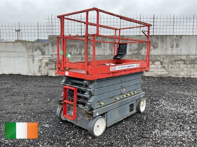 Skyjack SJIII4632 Electric Scissor Lift
