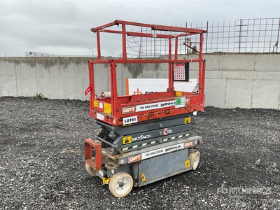 2017 Skyjack SJ 3219 Electric Scissor Lift
