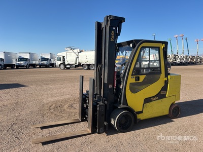 2015 Gehl GLC120XNGSE106 11000 lb Forklift