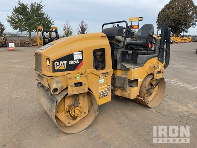 2017 Cat CB24B Double Drum Roller