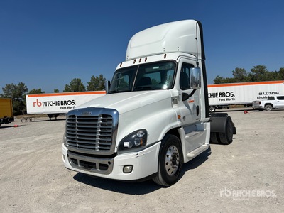 2020 Freightliner Cascadia 125 4x2 S/A Day Cab Truck Tractor
