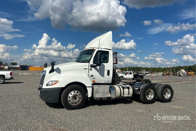 2019 International LT625 6x2 T/A Day Cab Truck Tractor
