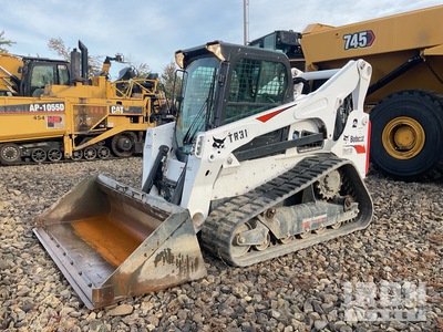 2020 Bobcat T870 Compact Track Loader
