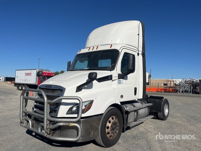 2020 Freightliner Cascadia 116 4x2 S/A Day Cab Truck Tractor