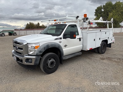 2011 Ford F-550 XL 4x2 Utility Truck