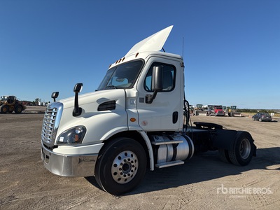 2018 Freightliner Cascadia 113 4x2 Cabina per trattore stradale 2 assi