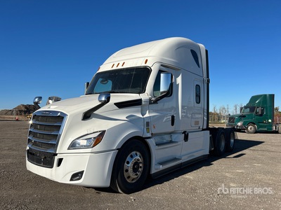 2021 Freightliner Cascadia 126 6x4 T/A Sleeper Truck Tractor