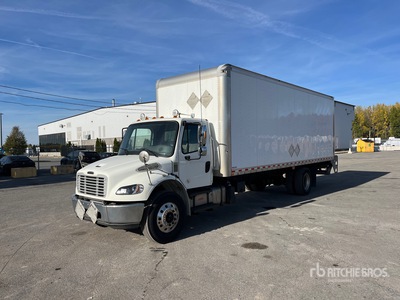 2020 Freightliner M2 106 4x2 Camion fourgon