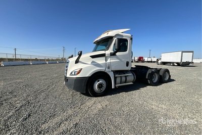 2019 Freightliner Cascadia 126 6x4 3-Achs Sattelzugmaschine