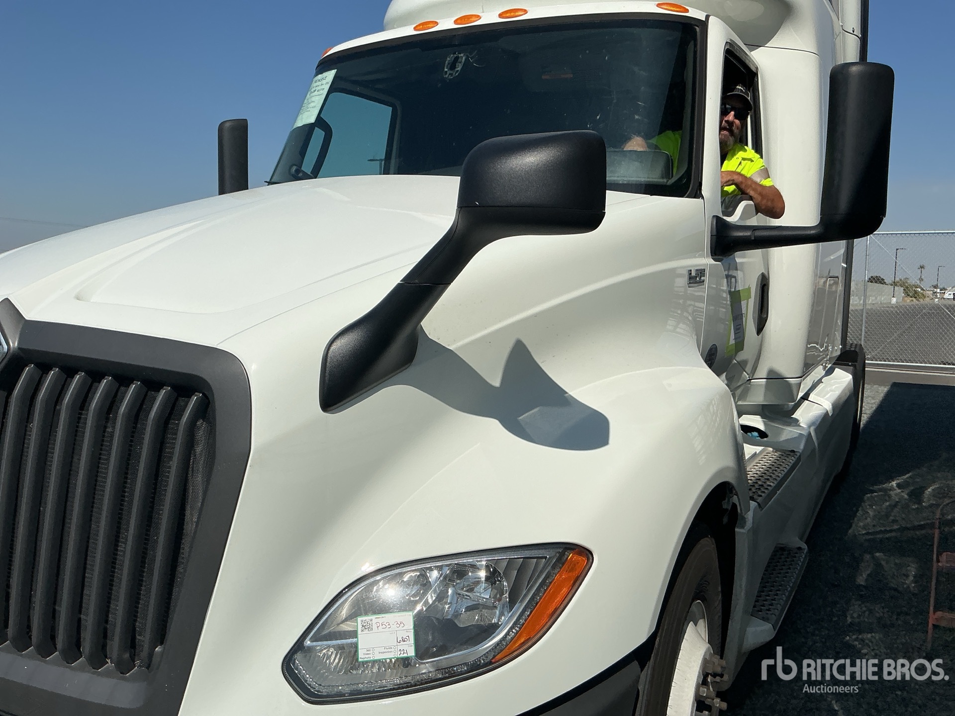 2022 International LT625 T/A Sleeper Truck Tractor