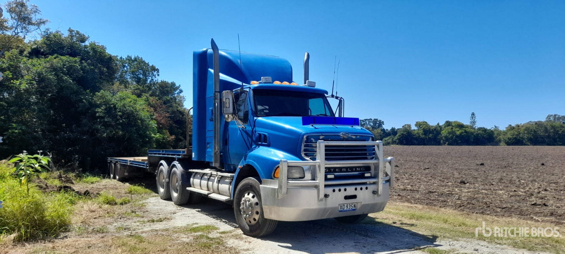 2003 Sterling LT9500 6x4 Ciągnik siodłowy T/A z kabiną sypialną