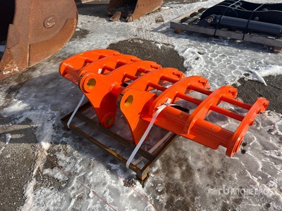 2025 Raytree RER320-65 65 in 65 in Rastrillo para excavadora (Unused)