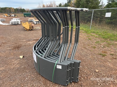 Quantity of (2) 2025 BYT FF71 71 in Prairie Funnel Alimentador de ganado (Unused)