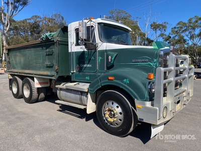 2004 Kenworth T404SAR 6x4 3-Achs Kipper-Lkw