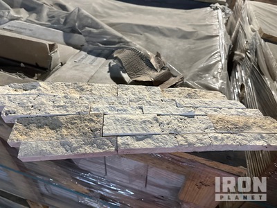 Mosaic Split Faced Vanilla Travertine Tile (Unused)