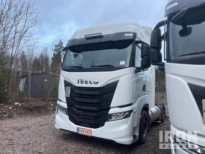 2022 Iveco S-Way 460 LNG LNG 4x2 トラックトラクター(S/A)