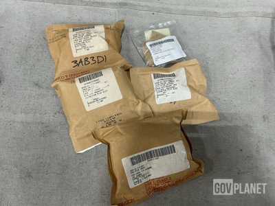 (5) Delphi Connection Systems 4566699H Electrical Plug Connectors