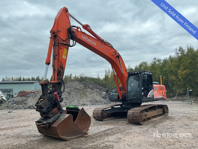 2015 Hitachi ZX250LC-5B Tracked Excavator