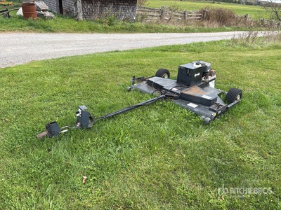 Agri-Fab Pin Hitch. Finishing Mower (Inoperable)