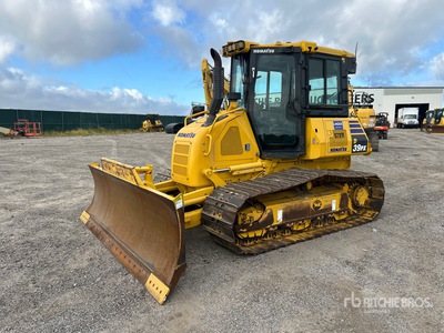 2022 Komatsu D39PX-24 Spycharka gąsienicowa